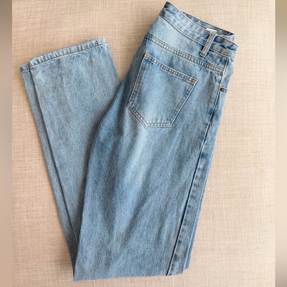 PrettyLittleThing Denim Blue Straight Leg Jeans